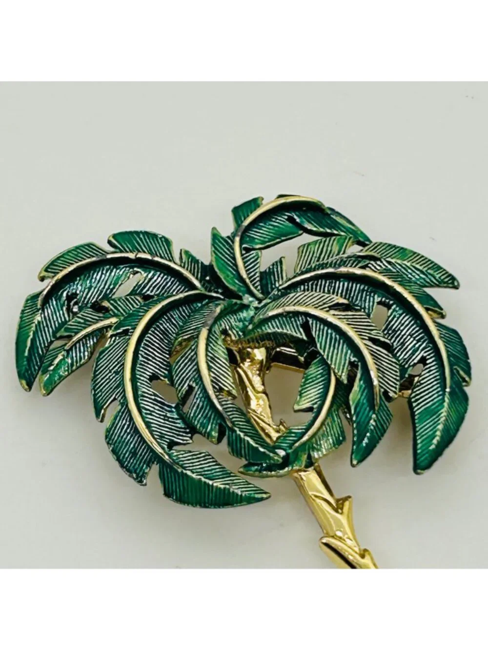 Vintage Palm Tree Brooch Green Enamel Gold Pin Beach Cruise Tropical Vacation